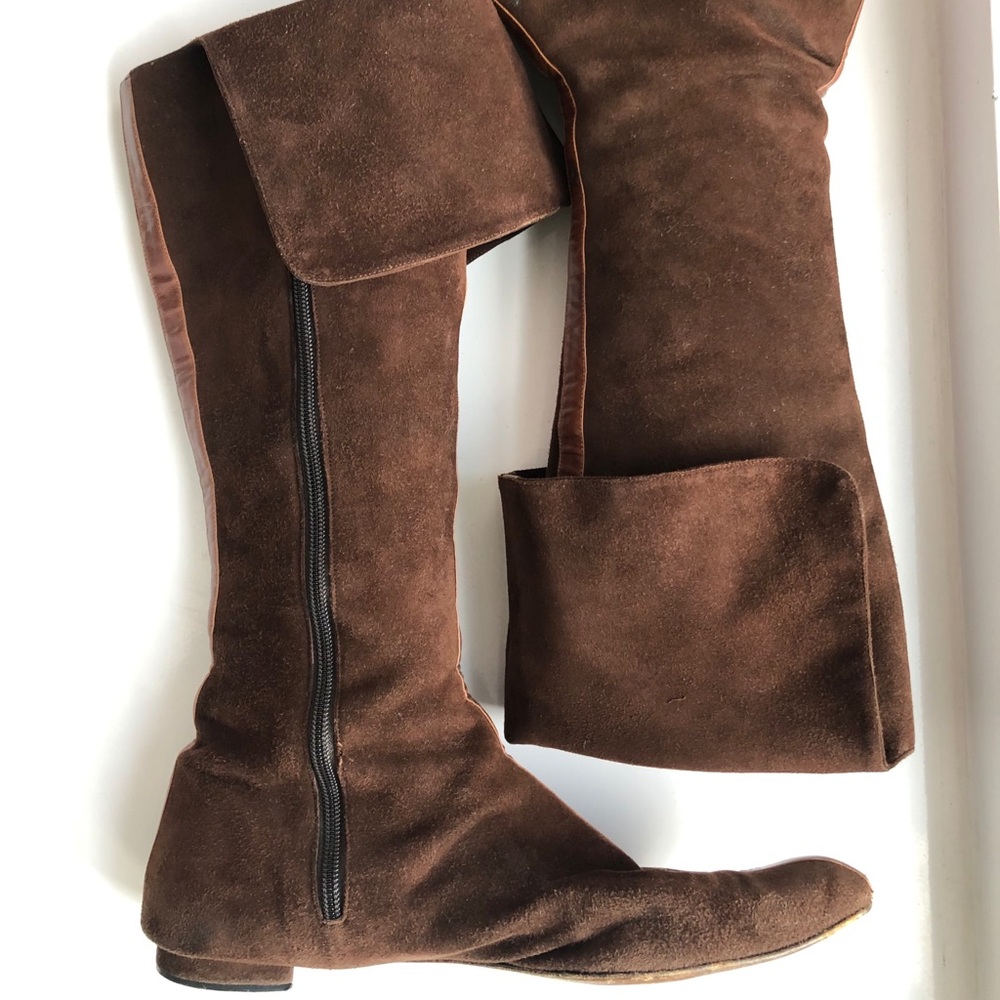Manolo Blahnik tall Brown Suede knee Boots SZ40